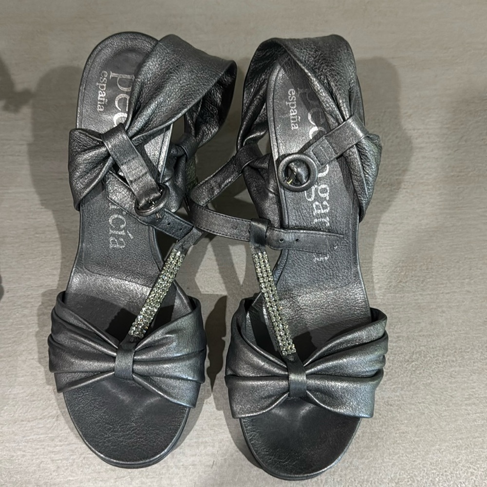 Pedro Garcia heels leather